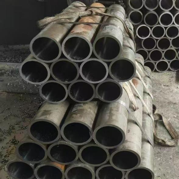 不銹鋼絎磨管型號齊全